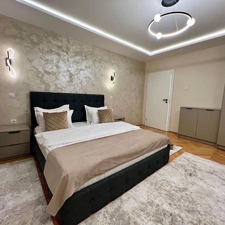 Prestige Aparthotel บราชอฟ ภายนอก รูปภาพ